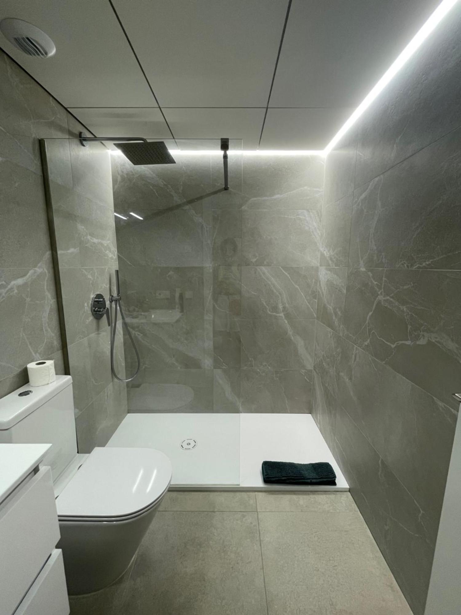 Iconic Alluba Alicante Luxury Bay Гран Алакант Екстериор снимка